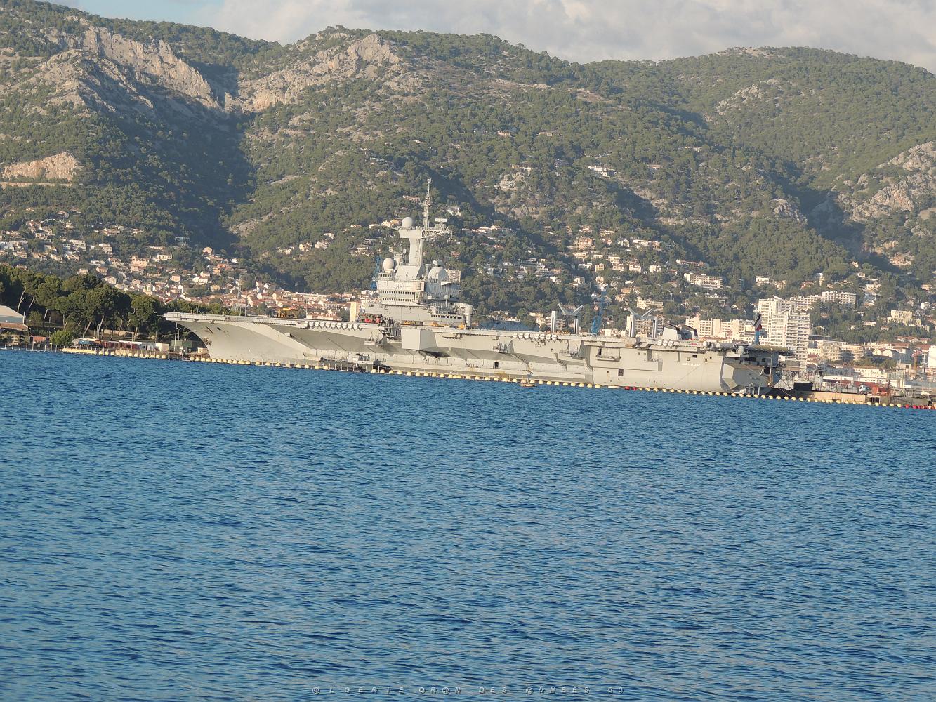 41 Porte-Avions Charles de Gaulle.JPG -           
